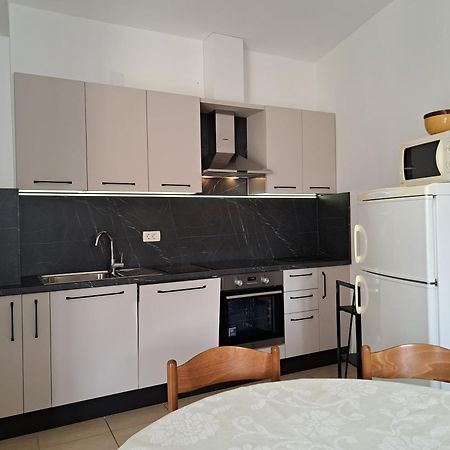 Apartments Ruzica Zaostrog Ngoại thất bức ảnh