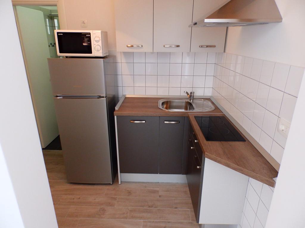 Apartments Ruzica Zaostrog Ngoại thất bức ảnh